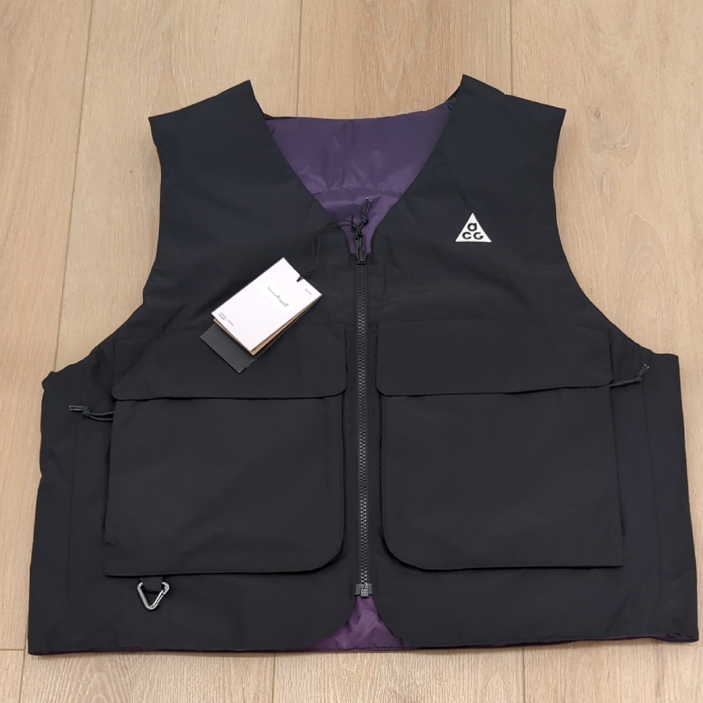 Nike ACG VEST